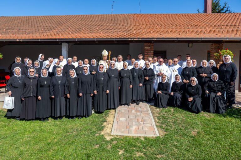 Proslava 100. obljetnice djelovanja sestara milosrdnica u Sisku